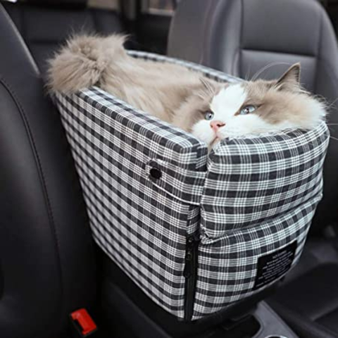 ペット用カーシート — 安全で快適な輸送