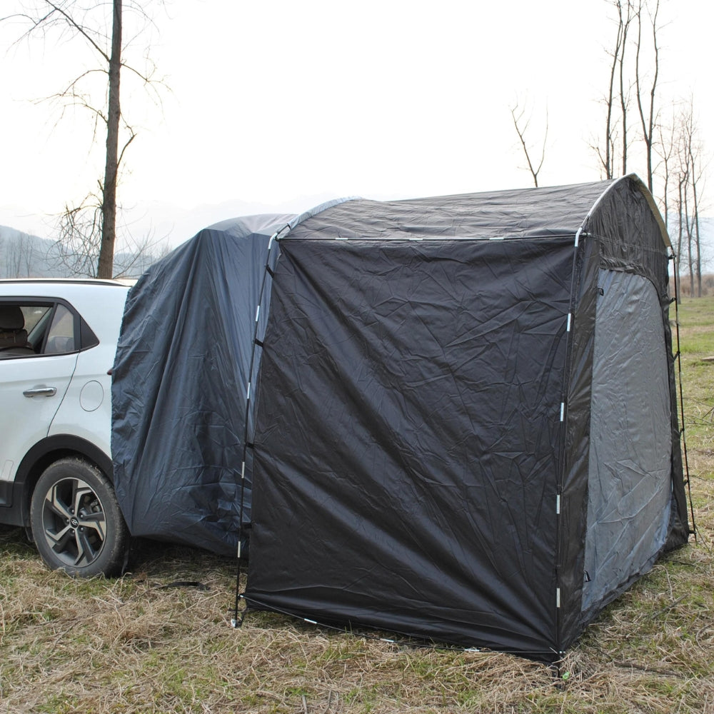 Střešní stan pro auto — chráněný a pohodlný prostor venku