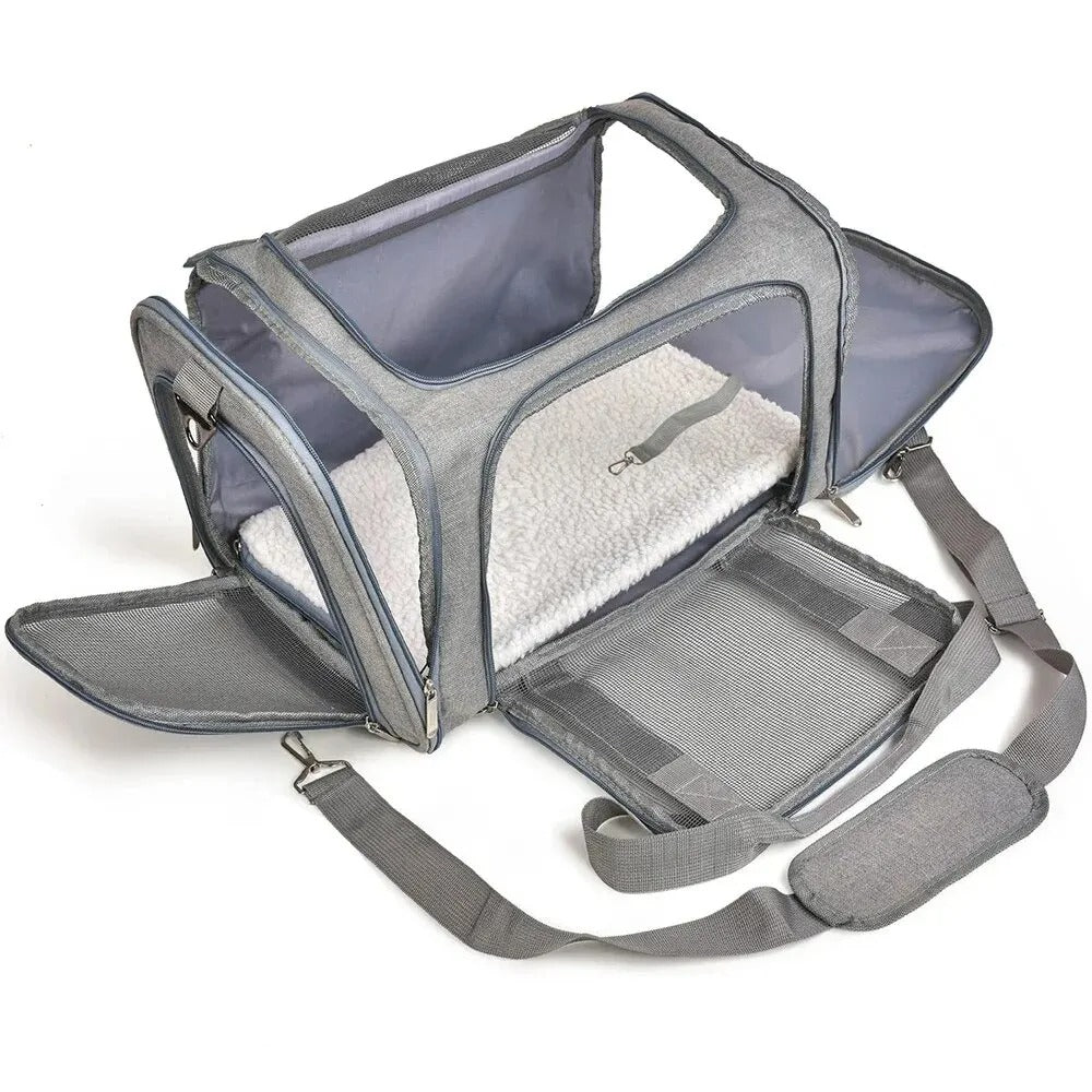 Foldable Transport Bag for Animals — Lightweight and Durable