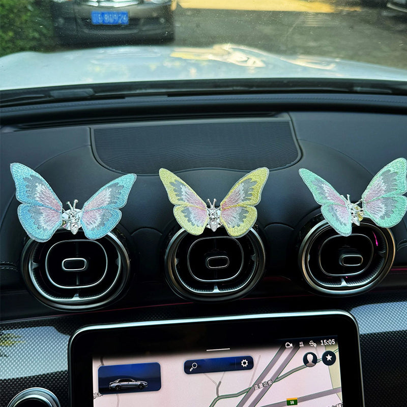 Tuoksuklipsi Perhonen Autoon – Eleganssia ja Raikkautta Kyytiin 
