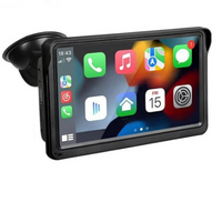 Multimediální systém automobilu — CarPlay a Android Auto bezdrátově 