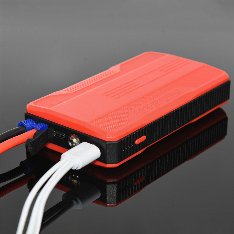 Autóakkumulátor Booster 12V — Gyors és Biztonságos Indítás 